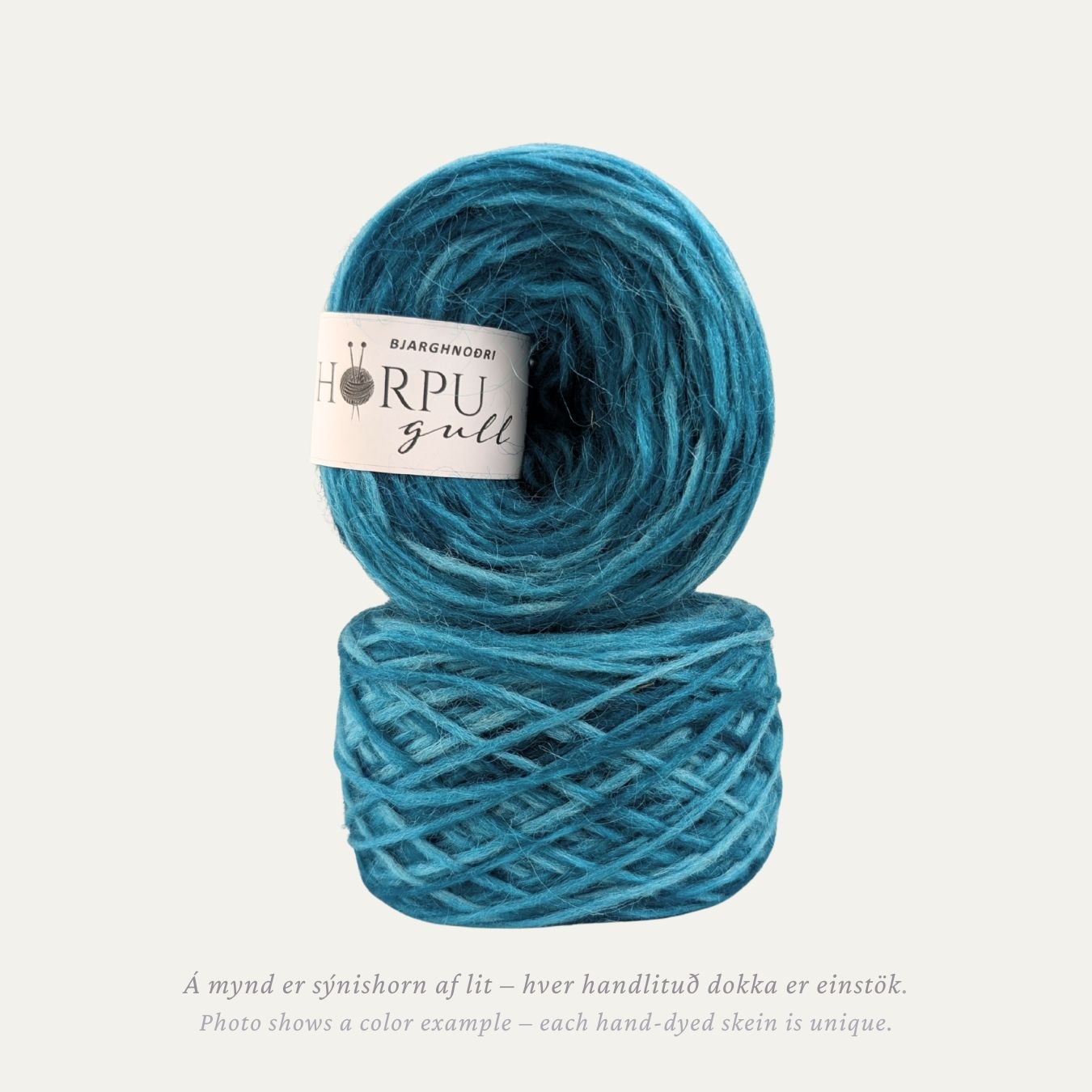 Hand-dyed Icelandic lopi yarn inspired by European stonecrop in fresh blue-green tones