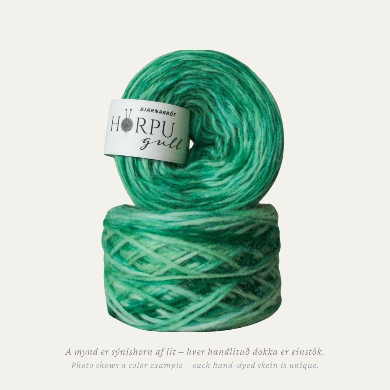 Hand-dyed Icelandic lopi yarn inspired by spignel in fresh green tones